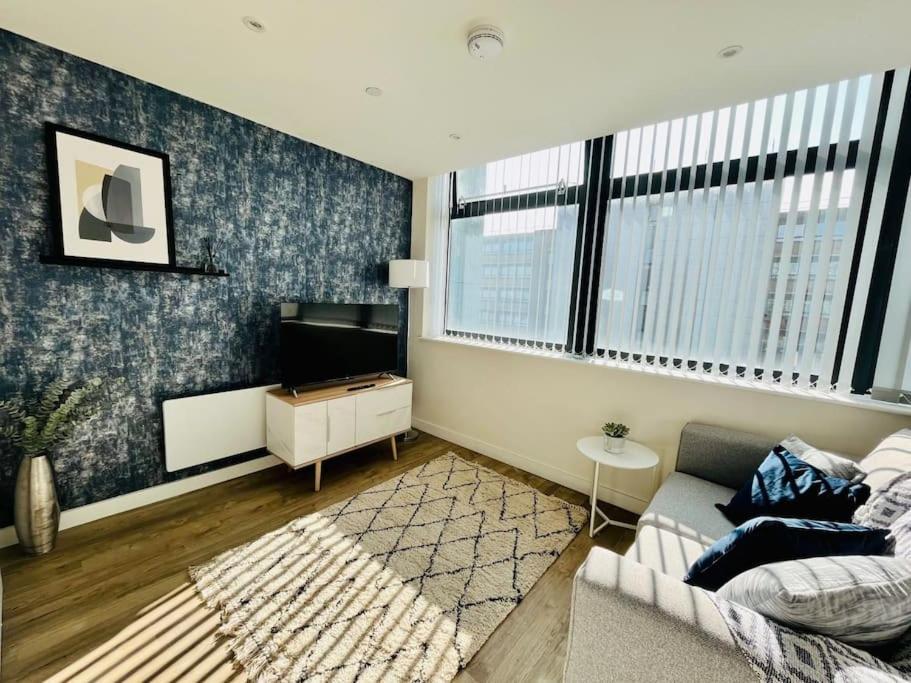 Stunning One Bedroom Apartment In Old Trafford Manchester Ngoại thất bức ảnh