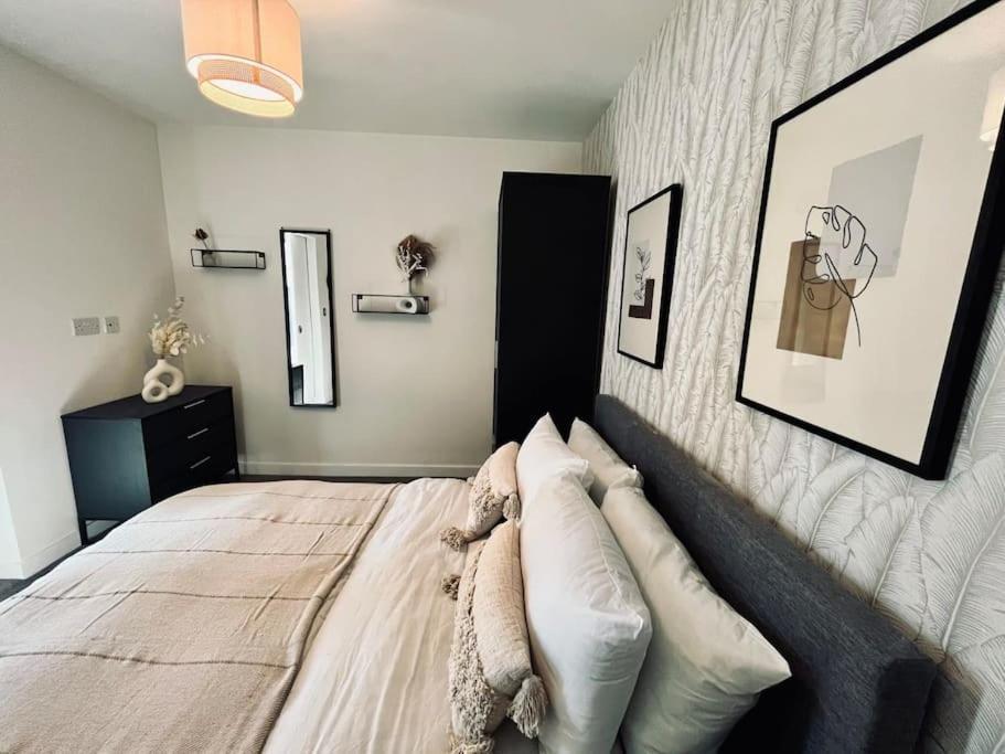 Stunning One Bedroom Apartment In Old Trafford Manchester Ngoại thất bức ảnh